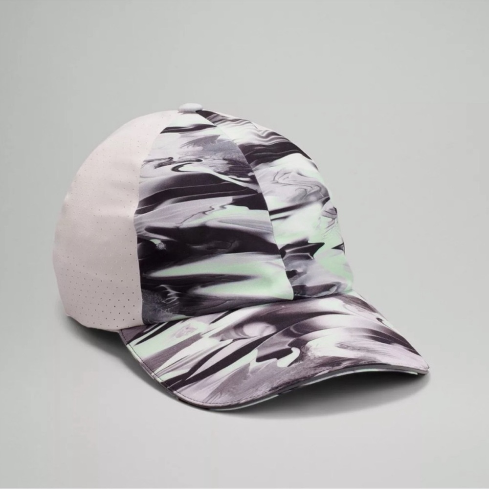 NWOT Fast and Free Hat